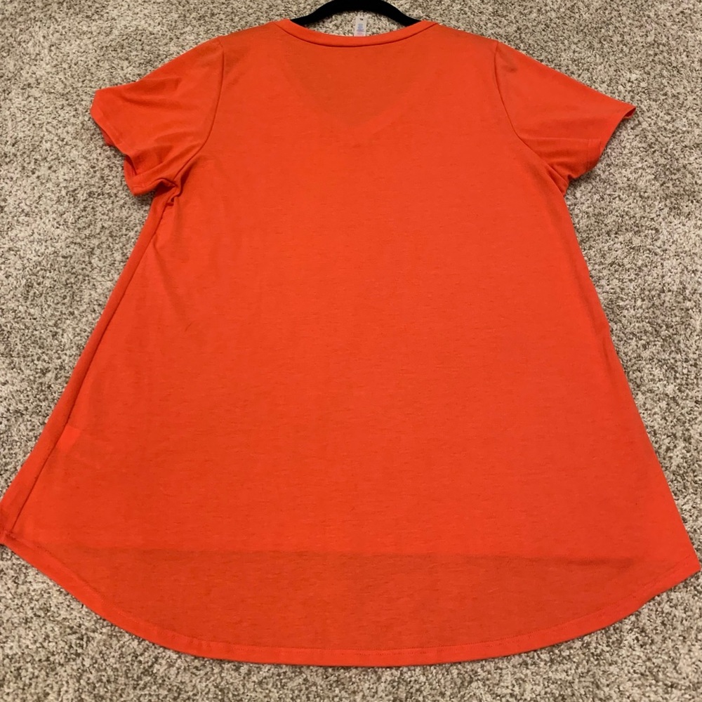 XL LuLaRoe Christy T in solid orange - Picture 3 of 4